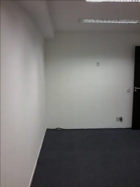 Foto 5 de Sala Comercial à venda e para alugar, 212m2 em São Paulo - SP