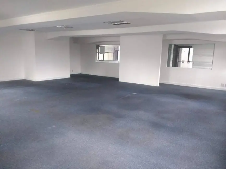 Foto 1 de Sala Comercial à venda e para alugar, 212m2 em São Paulo - SP