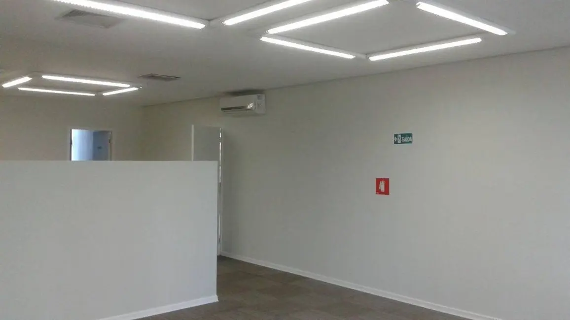 Sala Comercial à venda e para alugar, 375m2 em Cidade Monções, São Paulo - SP - imagem 9 Foto 9 de Sala Comercial à venda e para alugar, 375m2 em Cidade Monções, São Paulo - SP