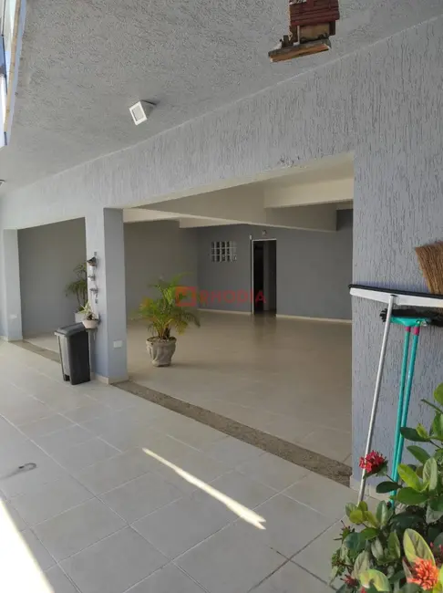 Casa com 4 quartos à venda, 260m2 em Jardim Leonor Mendes de Barros, São Paulo - SP - imagem 9 Foto 9 de Casa com 4 quartos à venda, 260m2 em Jardim Leonor Mendes de Barros, São Paulo - SP