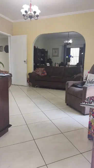 Foto 2 de Casa com 8 quartos à venda, 289m2 em Vila Nova Mazzei, São Paulo - SP