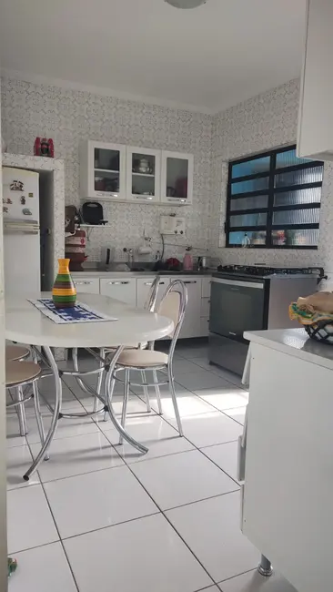 Foto 8 de Casa com 8 quartos à venda, 289m2 em Vila Nova Mazzei, São Paulo - SP