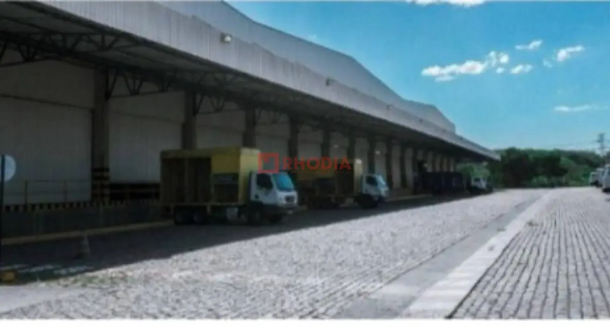 Foto 3 de Armazém / Galpão à venda, 36000m2 em Vila Sul Americana, Carapicuiba - SP