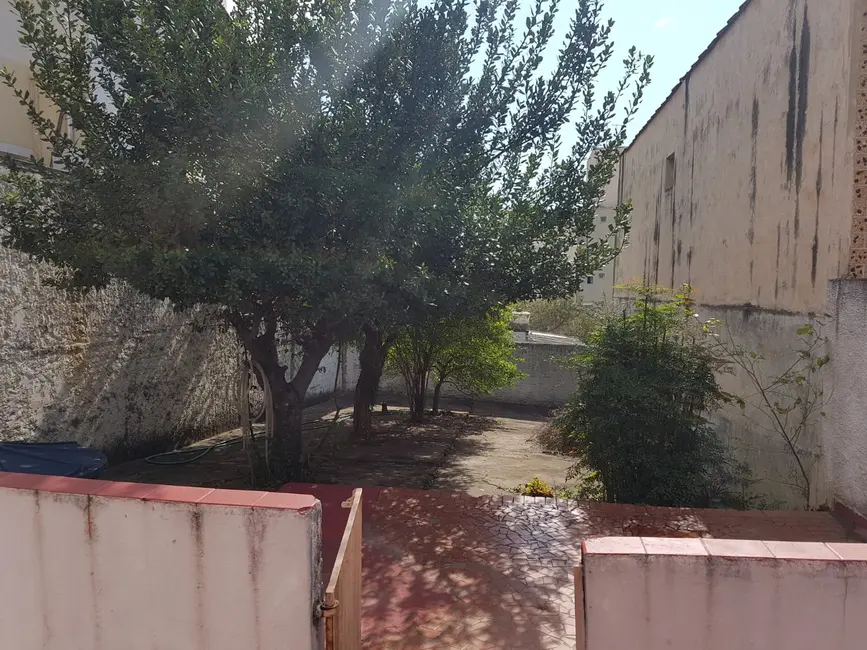 Foto 2 de Casa com 2 quartos à venda, 280m2 em Vila Mazzei, São Paulo - SP