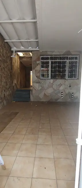 Foto 1 de Casa com 4 quartos à venda, 136m2 em Parque Vitória, São Paulo - SP