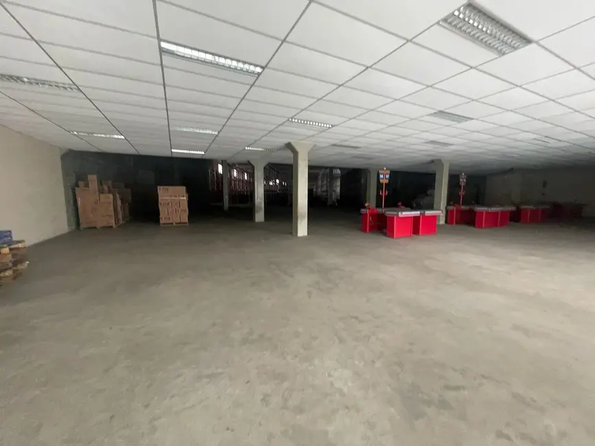 Foto 4 de Armazém / Galpão para alugar, 9200m2 em Pari, São Paulo - SP