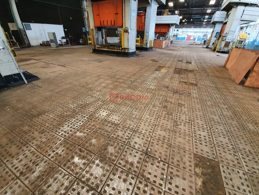 Armazém / Galpão à venda e para alugar, 11978m2 em Lapa de Baixo, São Paulo - SP - imagem 9 Foto 9 de Armazém / Galpão à venda e para alugar, 11978m2 em Lapa de Baixo, São Paulo - SP