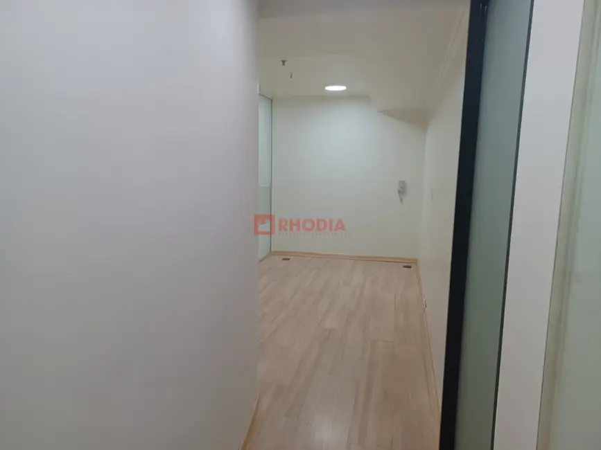 Sala Comercial para alugar, 154m2 em Vila Olímpia, São Paulo - SP - imagem 4 Foto 4 de Sala Comercial para alugar, 154m2 em Vila Olímpia, São Paulo - SP