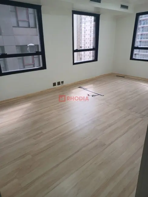 Sala Comercial para alugar, 154m2 em Vila Olímpia, São Paulo - SP - imagem 1 Foto 1 de Sala Comercial para alugar, 154m2 em Vila Olímpia, São Paulo - SP