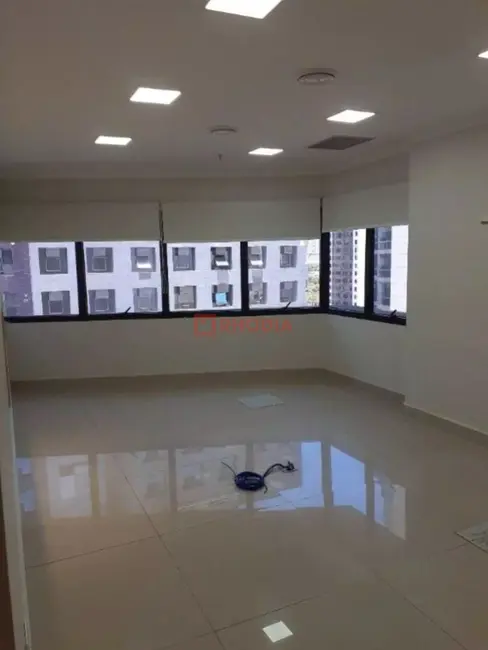 Sala Comercial à venda e para alugar, 319m2 em Cidade Monções, São Paulo - SP - imagem 6 Foto 6 de Sala Comercial à venda e para alugar, 319m2 em Cidade Monções, São Paulo - SP
