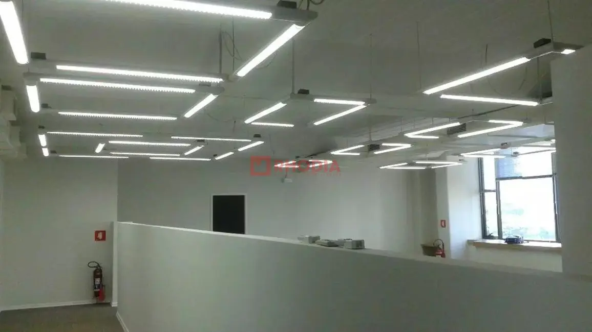 Foto 4 de Sala Comercial à venda e para alugar, 375m2 em Cidade Monções, São Paulo - SP
