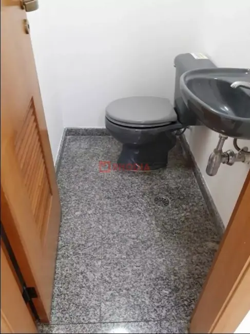 Sala Comercial à venda e para alugar, 74m2 em Vila Olímpia, São Paulo - SP - imagem 5 Foto 5 de Sala Comercial à venda e para alugar, 74m2 em Vila Olímpia, São Paulo - SP