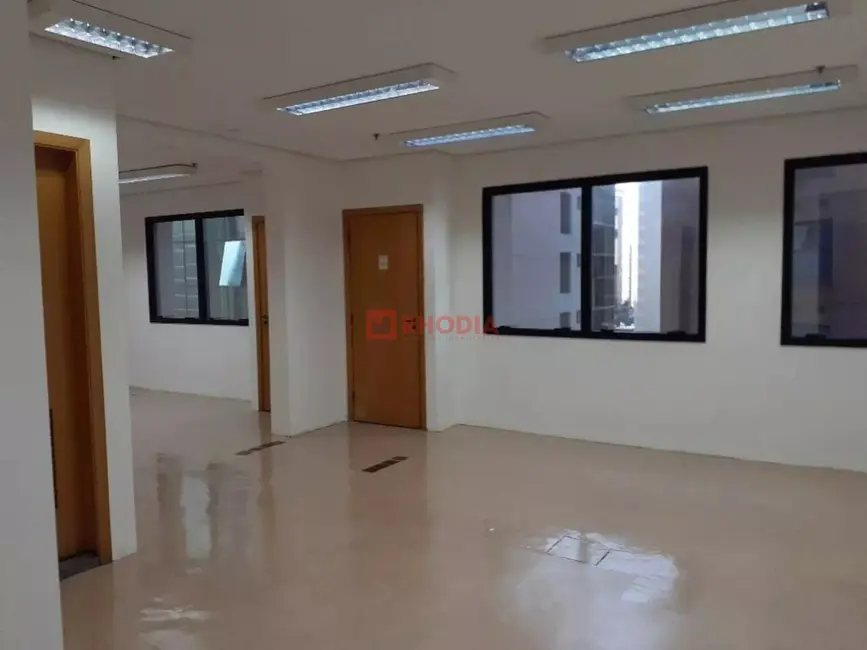 Foto 2 de Sala Comercial à venda e para alugar, 74m2 em Vila Olímpia, São Paulo - SP