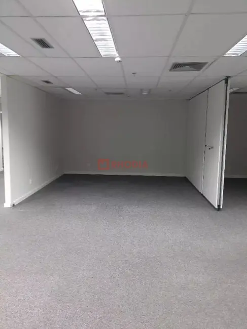 Sala Comercial à venda e para alugar, 775m2 em Butantã, São Paulo - SP - imagem 9 Foto 9 de Sala Comercial à venda e para alugar, 775m2 em Butantã, São Paulo - SP