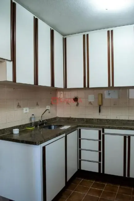 Foto 5 de Apartamento com 3 quartos à venda, 79m2 em Santa Teresinha, São Paulo - SP