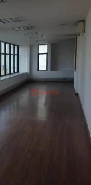 Sala Comercial para alugar, 245m2 em Vila Olímpia, São Paulo - SP - imagem 5 Foto 5 de Sala Comercial para alugar, 245m2 em Vila Olímpia, São Paulo - SP