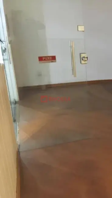 Sala Comercial para alugar, 245m2 em Vila Olímpia, São Paulo - SP - imagem 4 Foto 4 de Sala Comercial para alugar, 245m2 em Vila Olímpia, São Paulo - SP