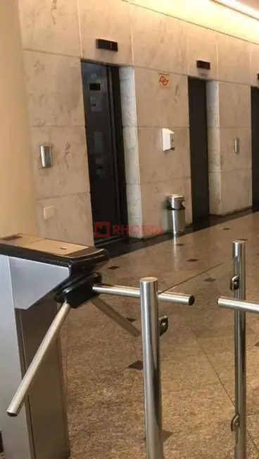 Sala Comercial para alugar, 245m2 em Vila Olímpia, São Paulo - SP - imagem 2 Foto 2 de Sala Comercial para alugar, 245m2 em Vila Olímpia, São Paulo - SP