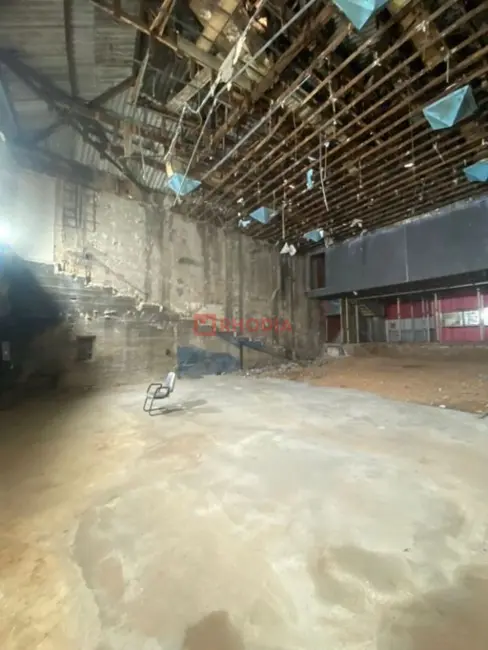 Armazém / Galpão para alugar, 322m2 em Santa Efigênia, São Paulo - SP - imagem 8 Foto 8 de Armazém / Galpão para alugar, 322m2 em Santa Efigênia, São Paulo - SP