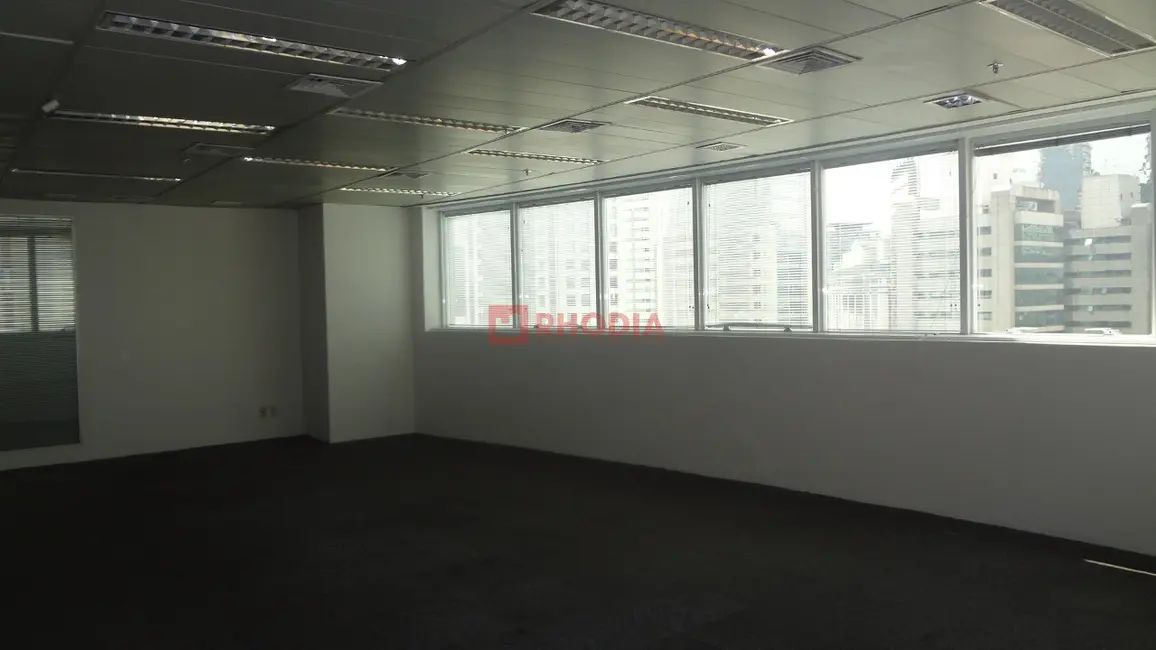 Foto 1 de Sala Comercial para alugar, 200m2 em Vila Olímpia, São Paulo - SP