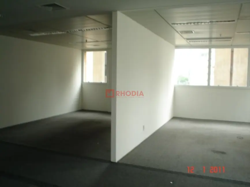 Foto 6 de Sala Comercial para alugar, 400m2 em Vila Olímpia, São Paulo - SP