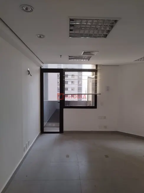 Foto 7 de Sala Comercial para alugar, 39m2 em Itaim Bibi, São Paulo - SP