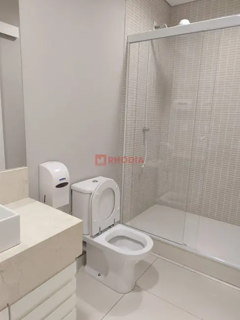 Sala Comercial para alugar, 378m2 em Vila Olímpia, São Paulo - SP - imagem 3 Foto 3 de Sala Comercial para alugar, 378m2 em Vila Olímpia, São Paulo - SP