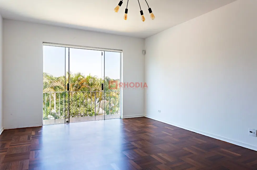 Foto 3 de Casa com 3 quartos à venda, 239m2 em Vila Madalena, São Paulo - SP