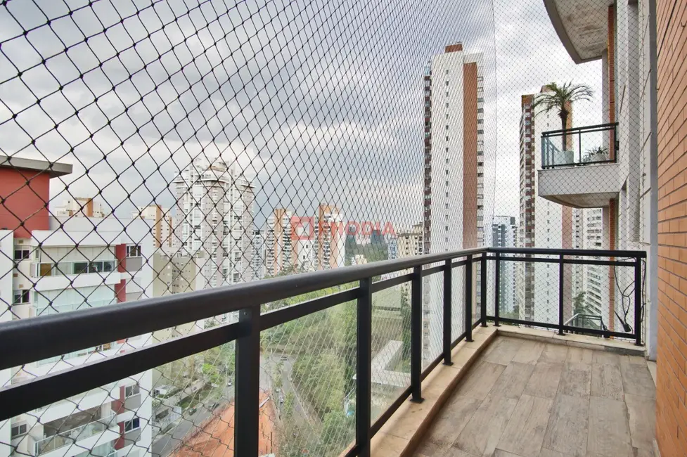 Foto 7 de Apartamento com 3 quartos à venda, 184m2 em Vila Andrade, São Paulo - SP