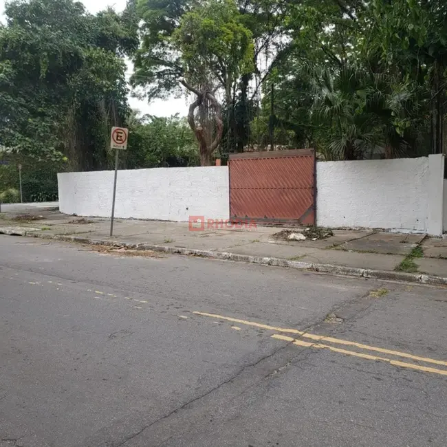 Foto 1 de Terreno / Lote à venda em Jardim Morumbi, São Paulo - SP