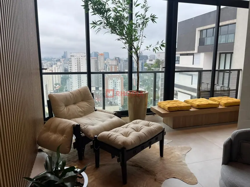 Apartamento com 3 quartos à venda, 215m2 em Vila Olímpia, São Paulo - SP - imagem 9 Foto 9 de Apartamento com 3 quartos à venda, 215m2 em Vila Olímpia, São Paulo - SP