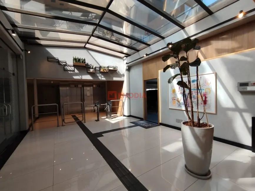 Sala Comercial para alugar, 356m2 em Água Branca, São Paulo - SP - imagem 3 Foto 3 de Sala Comercial para alugar, 356m2 em Água Branca, São Paulo - SP