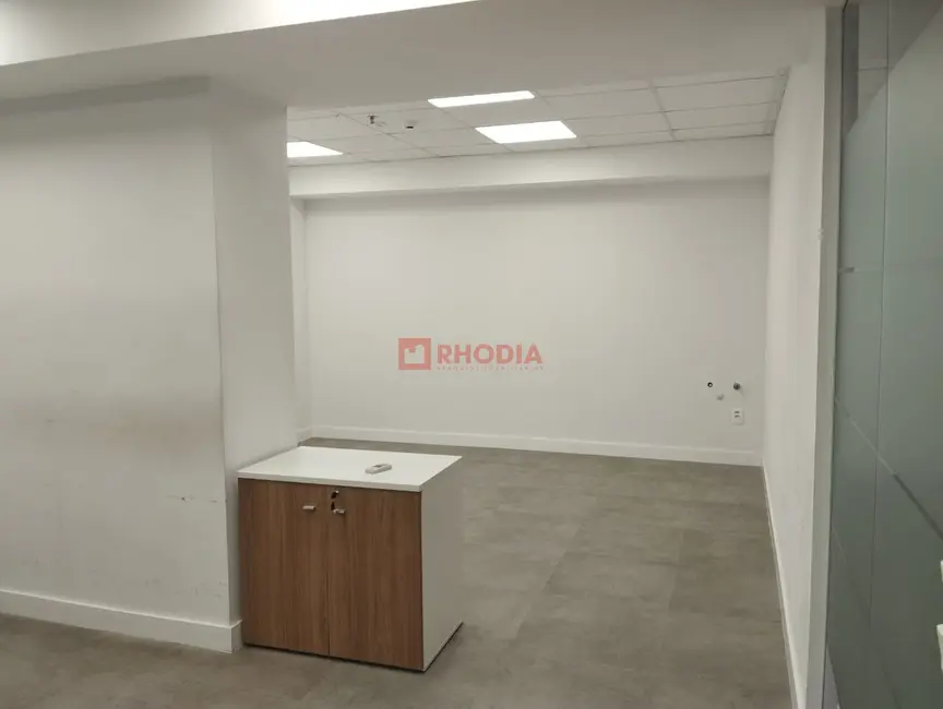 Foto 4 de Sala Comercial para alugar, 398m2 em Água Branca, São Paulo - SP