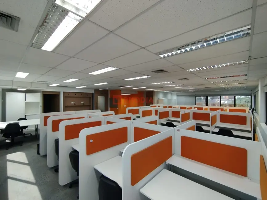 Foto 5 de Sala Comercial para alugar, 178m2 em Água Branca, São Paulo - SP