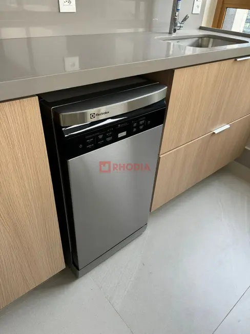 Apartamento com 3 quartos para alugar, 147m2 em Itaim Bibi, São Paulo - SP - imagem 7 Foto 7 de Apartamento com 3 quartos para alugar, 147m2 em Itaim Bibi, São Paulo - SP