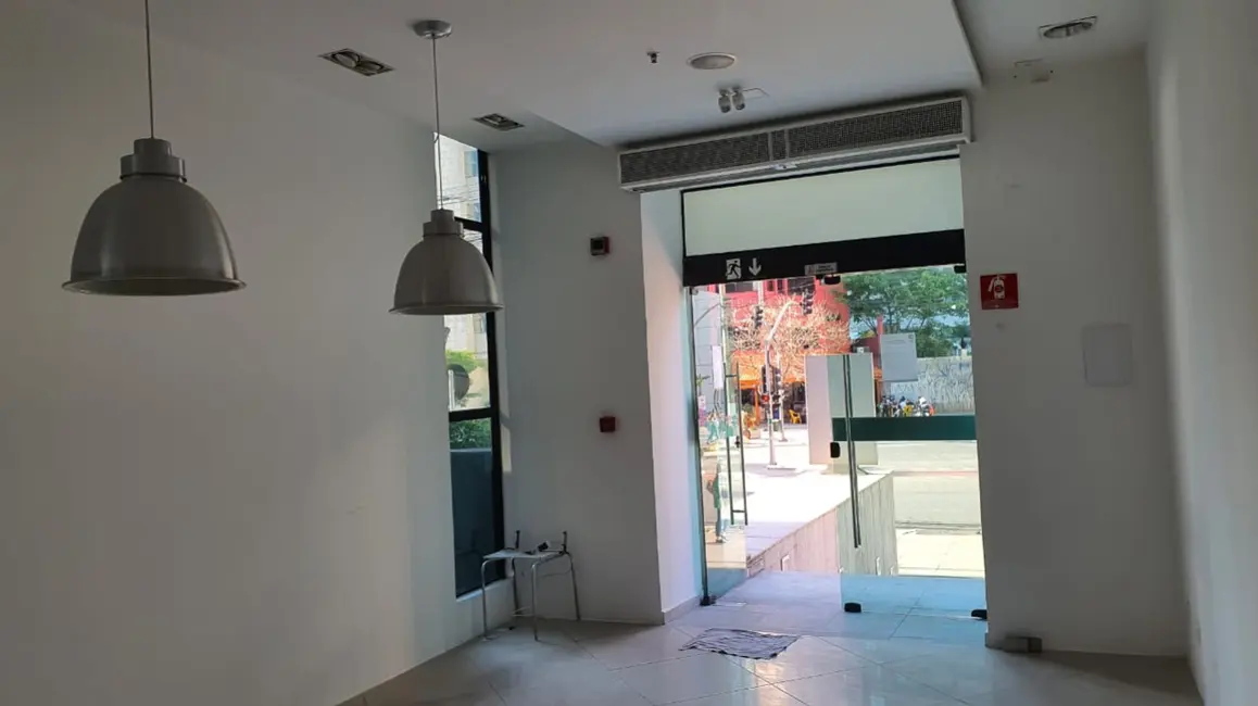 Loja à venda e para alugar, 218m2 em Vila Olímpia, São Paulo - SP - imagem 9 Foto 9 de Loja à venda e para alugar, 218m2 em Vila Olímpia, São Paulo - SP