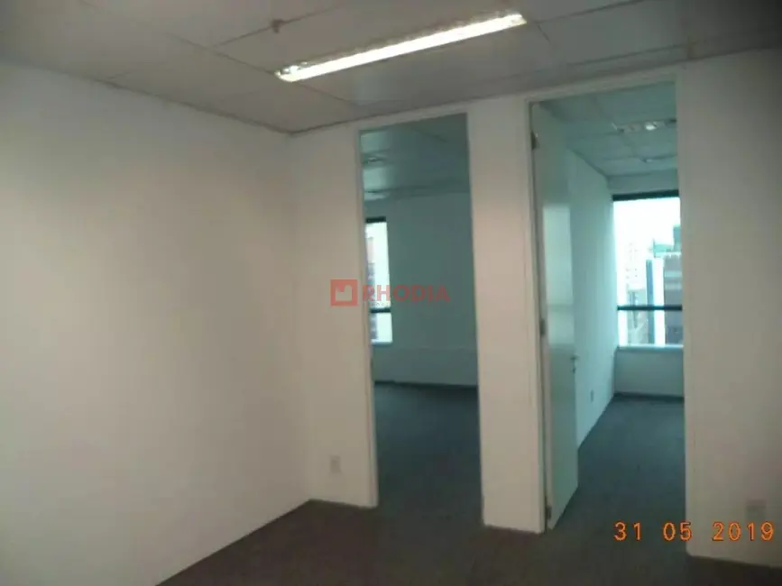 Foto 5 de Sala Comercial à venda e para alugar, 88m2 em Vila Olímpia, São Paulo - SP