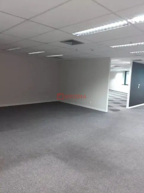 Sala Comercial à venda e para alugar, 775m2 em Butantã, São Paulo - SP - imagem 4 Foto 4 de Sala Comercial à venda e para alugar, 775m2 em Butantã, São Paulo - SP
