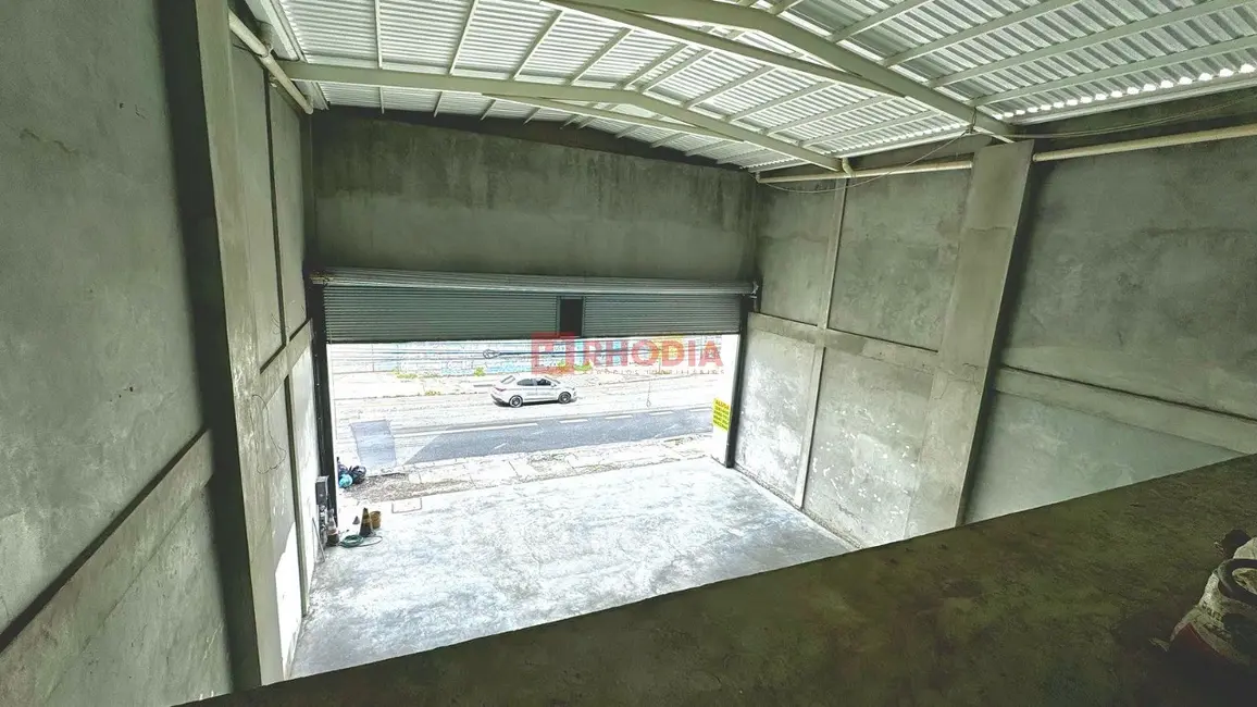 Armazém / Galpão para alugar, 460m2 em Vila Guilherme, São Paulo - SP - imagem 8 Foto 8 de Armazém / Galpão para alugar, 460m2 em Vila Guilherme, São Paulo - SP