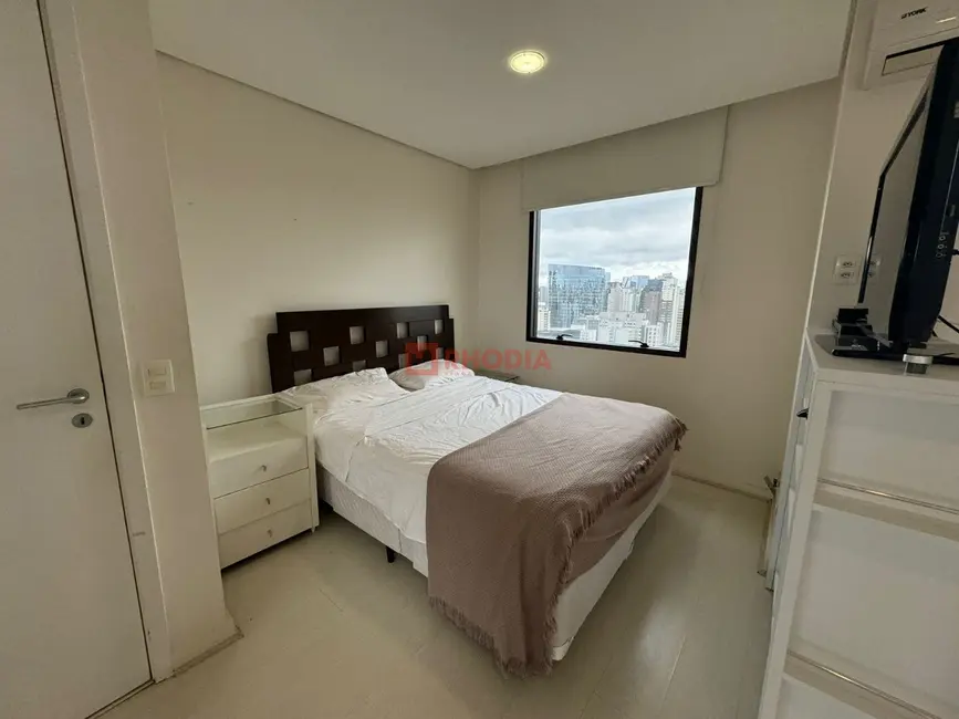 Foto 9 de Apartamento com 1 quarto para alugar, 74m2 em Itaim Bibi, São Paulo - SP