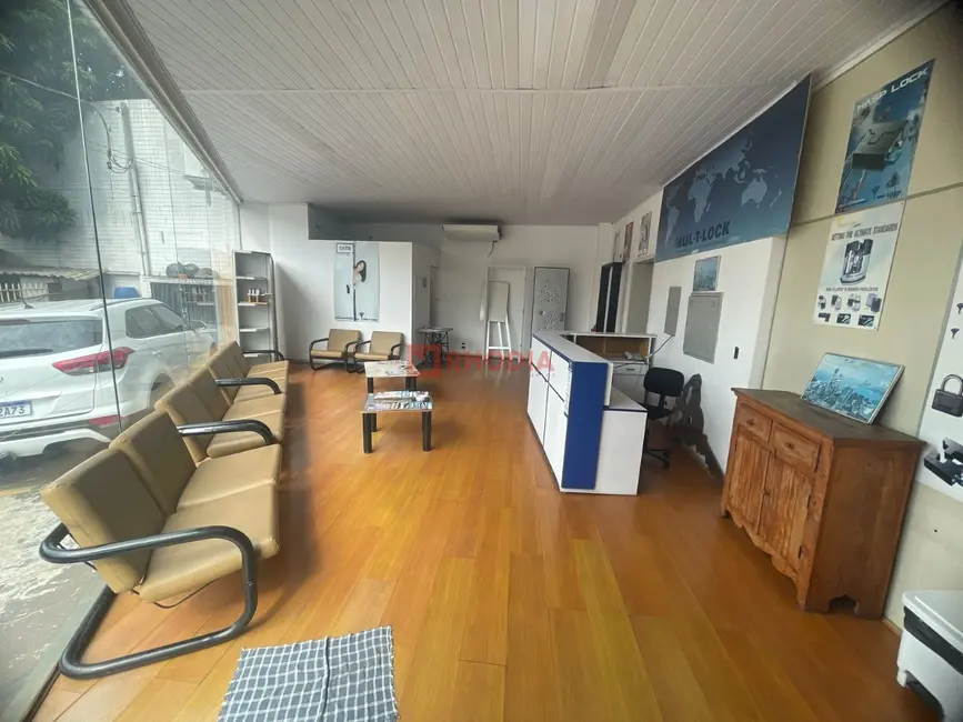 Armazém / Galpão para alugar, 1500m2 em Bom Retiro, São Paulo - SP - imagem 4 Foto 4 de Armazém / Galpão para alugar, 1500m2 em Bom Retiro, São Paulo - SP