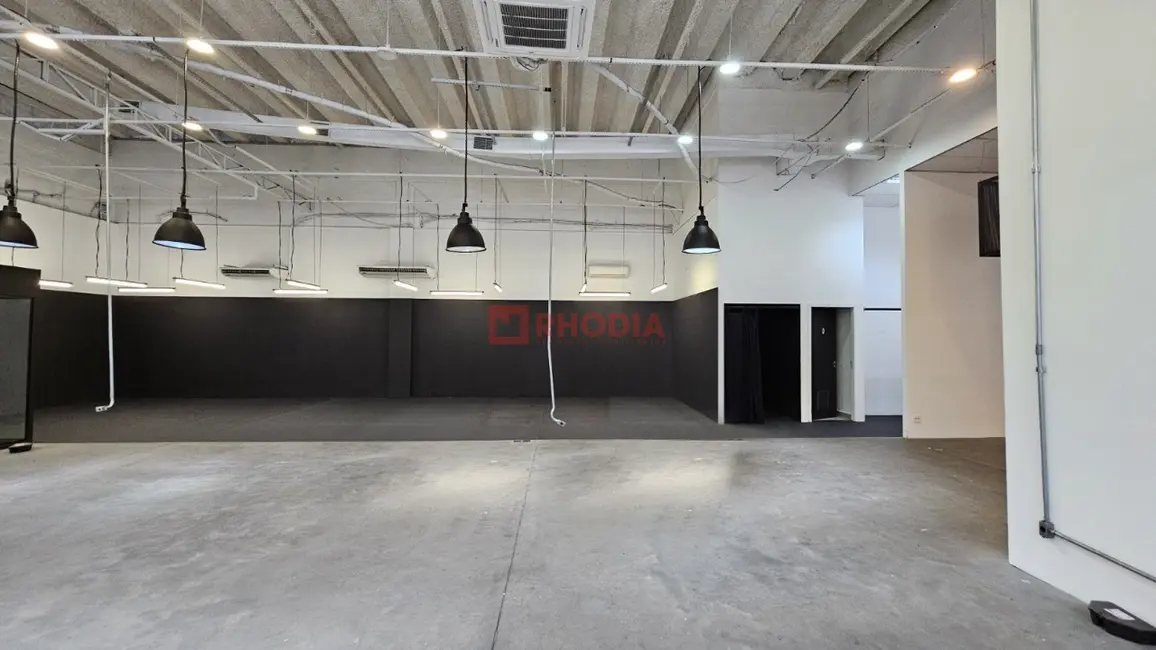 Foto 1 de Armazém / Galpão para alugar, 300m2 em Lapa de Baixo, São Paulo - SP