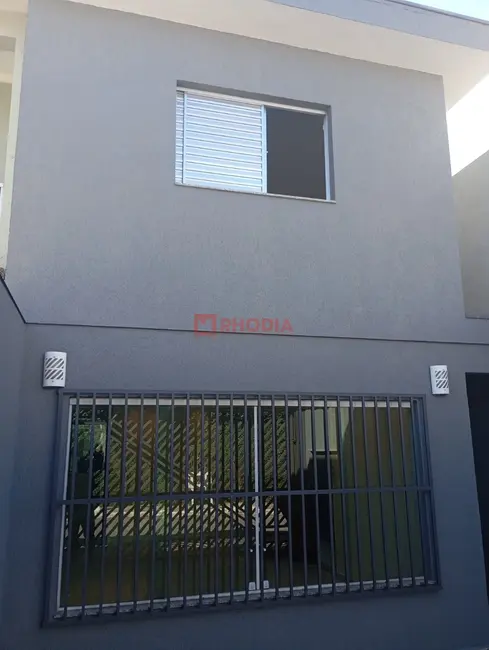 Foto 3 de Casa com 3 quartos para alugar, 120m2 em Vila Carolina, São Paulo - SP