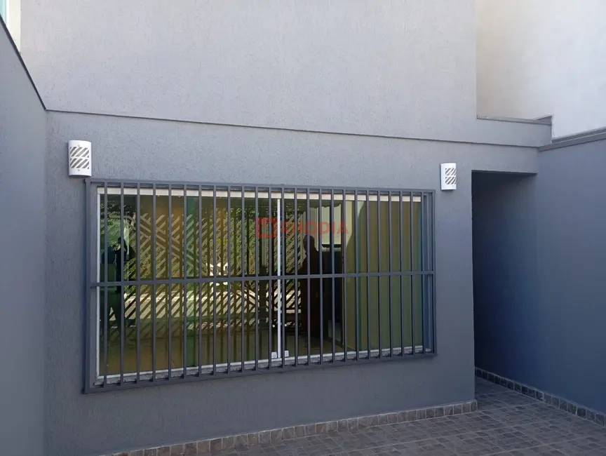 Foto 2 de Casa com 3 quartos para alugar, 120m2 em Vila Carolina, São Paulo - SP