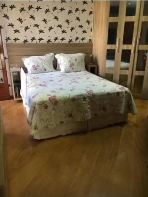 Casa com 5 quartos à venda, 410m2 em Vila Constança, São Paulo - SP - imagem 9 Foto 9 de Casa com 5 quartos à venda, 410m2 em Vila Constança, São Paulo - SP