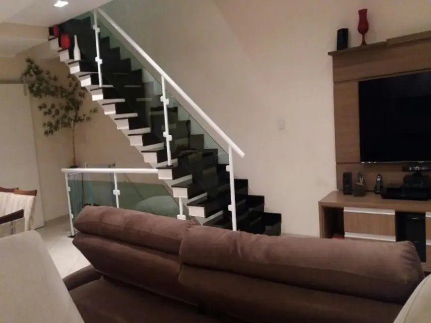 Sobrado com 3 quartos à venda, 170m2 em Tucuruvi, São Paulo - SP - imagem 5 Foto 5 de Sobrado com 3 quartos à venda, 170m2 em Tucuruvi, São Paulo - SP