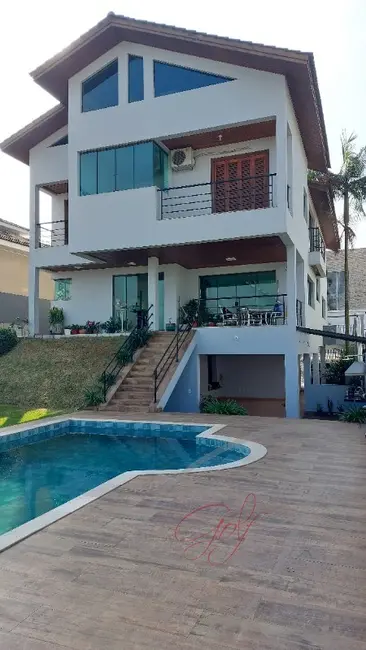 Foto 6 de Casa com 4 quartos para alugar, 450m2 em Parque dos Príncipes, São Paulo - SP