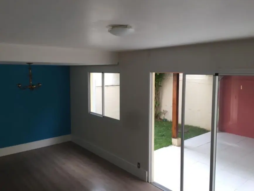 Casa de Condomínio com 4 quartos para alugar, 220m2 em Vila São Francisco, São Paulo - SP - imagem 2 Foto 2 de Casa de Condomínio com 4 quartos para alugar, 220m2 em Vila São Francisco, São Paulo - SP