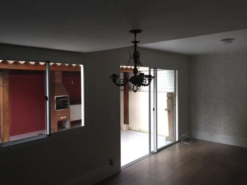 Casa de Condomínio com 4 quartos para alugar, 220m2 em Vila São Francisco, São Paulo - SP - imagem 5 Foto 5 de Casa de Condomínio com 4 quartos para alugar, 220m2 em Vila São Francisco, São Paulo - SP