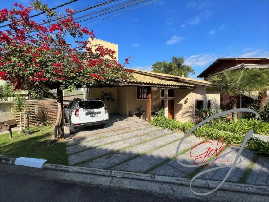 Foto 2 de Casa de Condomínio com 4 quartos à venda, 309m2 em Aldeia da Fazendinha, Carapicuiba - SP